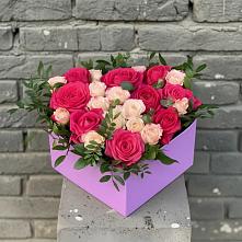 Цветочная композиция из Розы в коробке #REPLACE_PRED# Верхнем Любаже