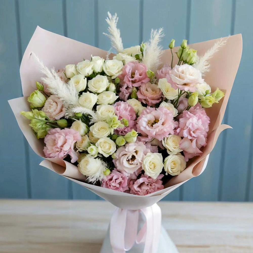 Букет цветов из: Альстромерии и Розы в Верхнем Любаже