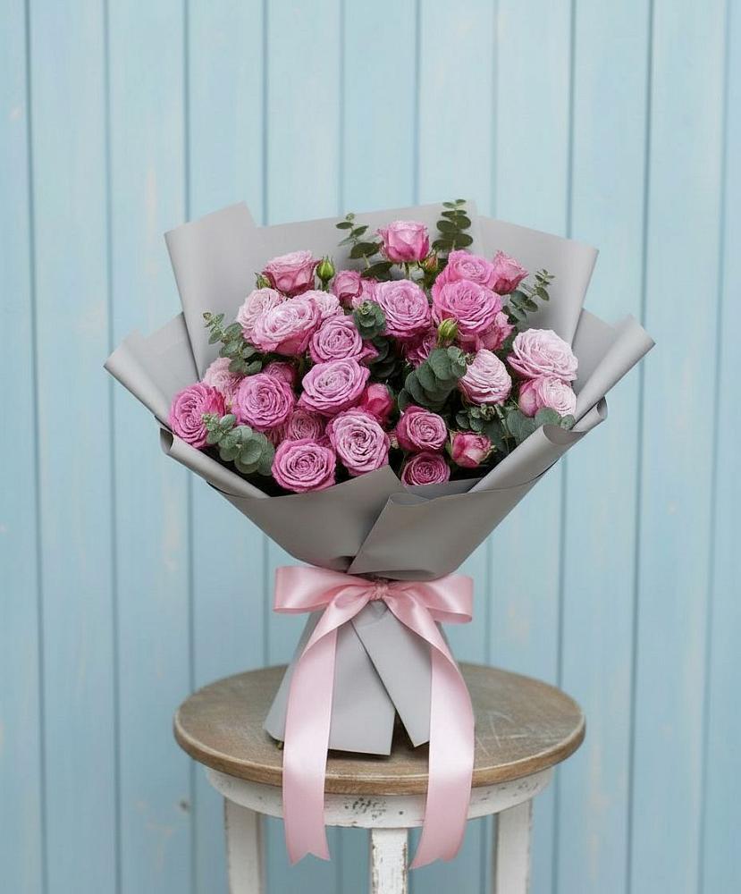 Букет цветов из: Розы в Верхнем Любаже