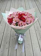 Букет цветов из:  Альстромерии в Верхнем Любаже
