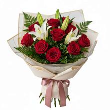 Букет цветов из:  Лилии и Розы в Верхнем Любаже