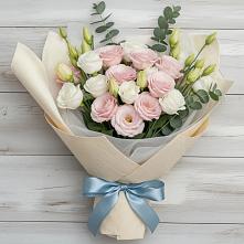 Букет цветов из:  Лизиантусы в Верхнем Любаже