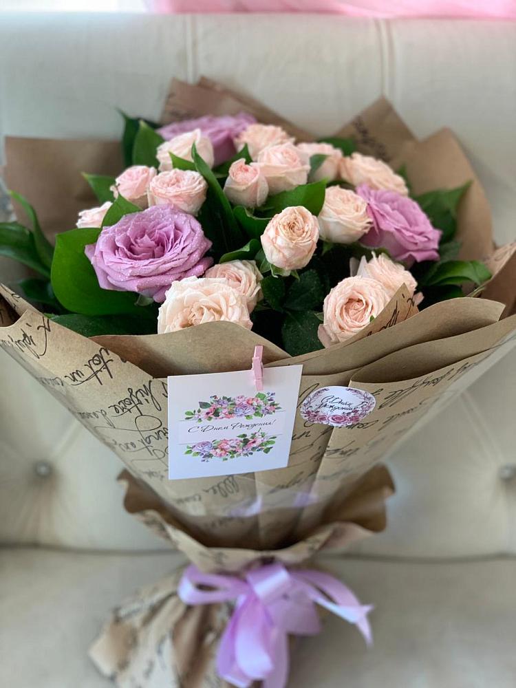 Букет цветов из: Розы в Верхнем Любаже