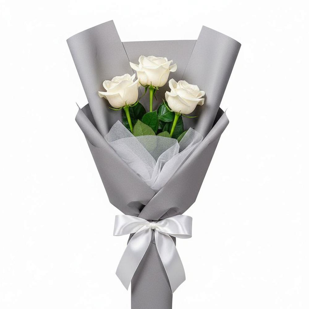Букет 3 белые розы в Верхнем Любаже