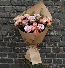Букет цветов из:  Розы в Верхнем Любаже