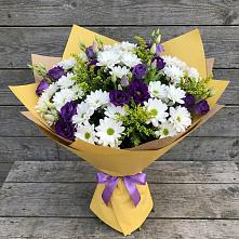 Букет цветов из:  Ирисы, Хризантемы и Ромашки в Верхнем Любаже