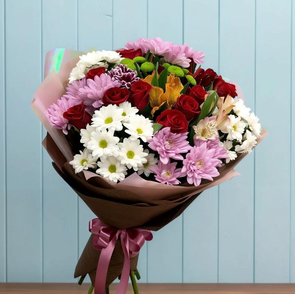 Букет цветов из: Розы, Хризантемы и Альстромерии в Верхнем Любаже