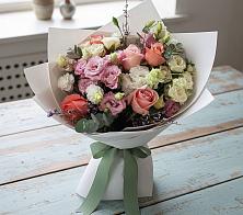 Букет цветов из:  Розы, Лизиантусы и Гвоздики #REPLACE_PRED# Верхнем Любаже