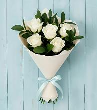 Букет цветов из:  Розы в Верхнем Любаже