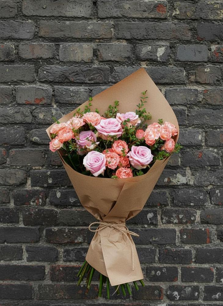 Букет цветов из: Розы в Верхнем Любаже