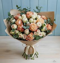 Букет цветов из:  Альстромерии и Розы в Верхнем Любаже