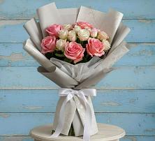 Букет цветов из:  Розы в Верхнем Любаже